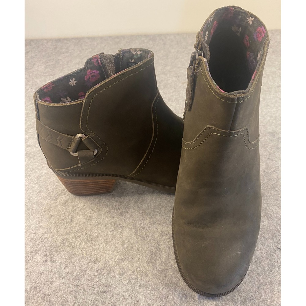 Teva Foxy Ankle Olive Suede Bootie Side Zip Wooden Stacked Heel Woman's Size 8.5
